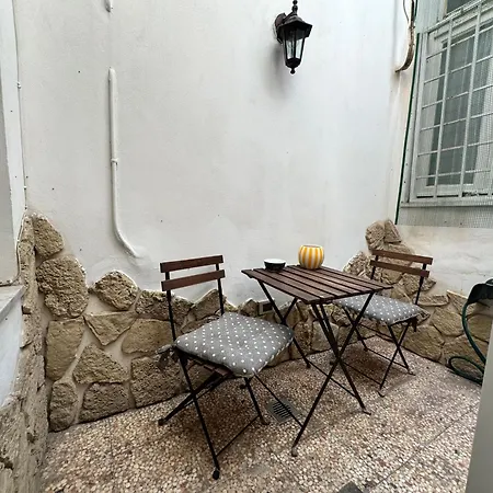 Colosseum Via Del Boschetto Apartment